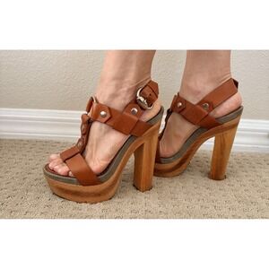 Gucci Authentic Solid Brown Leather T Strap Wood High Heels Sandals IT 36 US 6